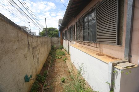 Casa à venda com 200m², 3 quartos e 4 vagasSuite