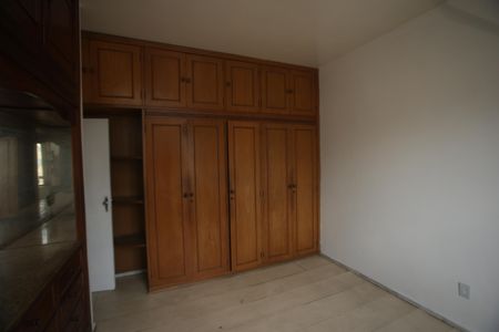 Casa à venda com 200m², 3 quartos e 4 vagasQuarto