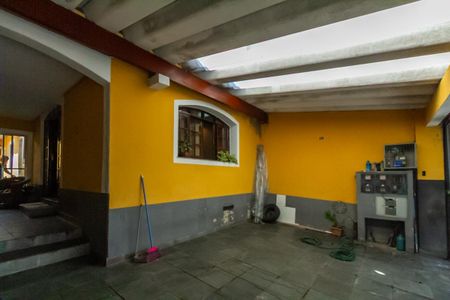 Casa à venda com 150m², 2 quartos e 2 vagasGaragem