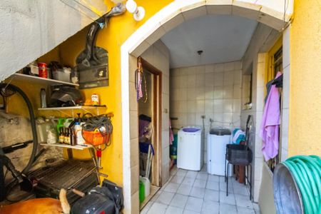 Casa à venda com 150m², 2 quartos e 2 vagasÁrea de Serviço