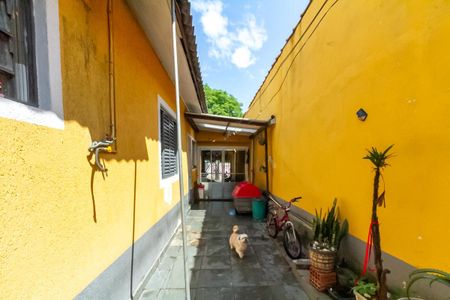 Casa à venda com 150m², 2 quartos e 2 vagasQuintal