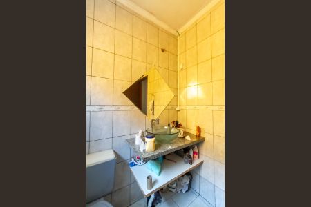 Casa à venda com 150m², 2 quartos e 2 vagasBanheiro