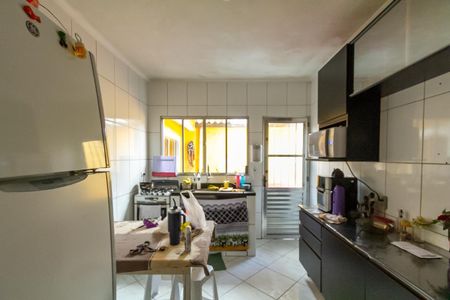 Casa à venda com 150m², 2 quartos e 2 vagasCozinha