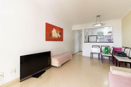 Apartamento à venda com 74m², 2 quartos e 2 vagasSala