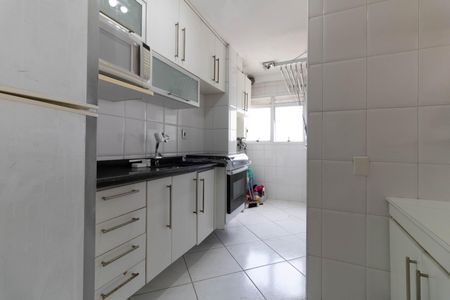 Apartamento à venda com 74m², 2 quartos e 2 vagasCozinha