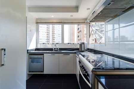 Apartamento à venda com 138m², 3 quartos e 2 vagas