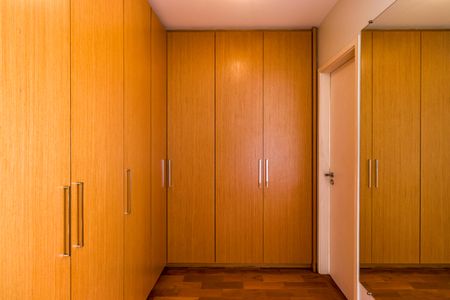 Apartamento à venda com 138m², 3 quartos e 2 vagas