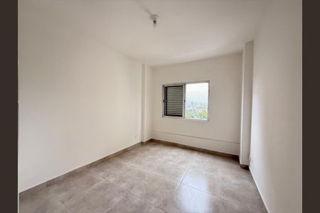 Apartamento à venda com 68m², 2 quartos e 1 vagaFoto 01