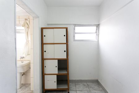 Apartamento à venda com 90m², 2 quartos e 1 vaga Apartamento à venda com 90m², 2 quartos e 1 vagaQuarto de serviço