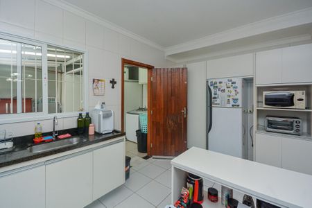 Casa à venda com 97m², 3 quartos e 3 vagas Casa à venda com 97m², 3 quartos e 3 vagasCozinha