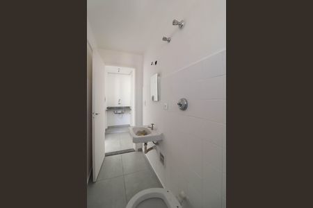 Studio à venda com 25m², 1 quarto e sem vaga Studio à venda com 25m², 1 quarto e sem vagaBanheiro