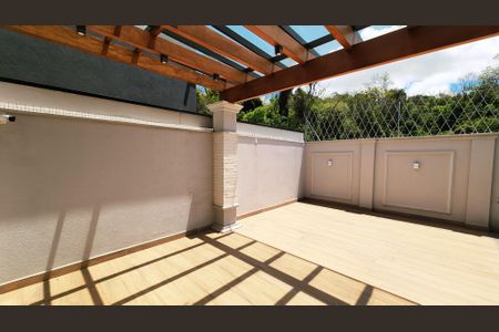 Casa de condomínio para alugar com 196m², 3 quartos e 2 vagasQuintal