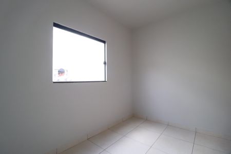 Quarto 2 de casa para alugar com 2 quartos, 83m² em Jardim Holanda, Uberlândia