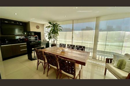 Apartamento à venda com 3 quartos, 131m² em Mooca, São Paulo