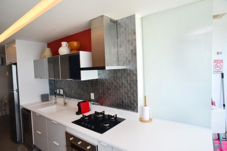 Apartamento à venda com 86m², 2 quartos e 1 vaga Apartamento à venda com 86m², 2 quartos e 1 vagaCozinha