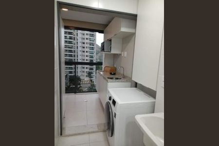 Apartamento à venda com 83m², 2 quartos e 1 vaga