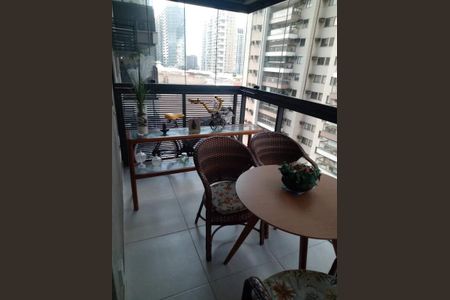 Apartamento à venda com 83m², 2 quartos e 1 vaga