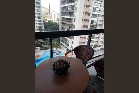 Apartamento à venda com 83m², 2 quartos e 1 vaga