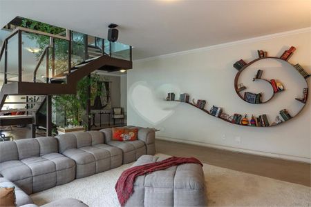 Apartamento à venda com 3 quartos, 276m² em Cerqueira César, São Paulo