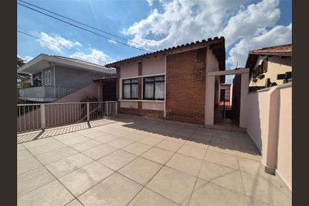 Casa à venda com 137m², 5 quartos e 2 vagas