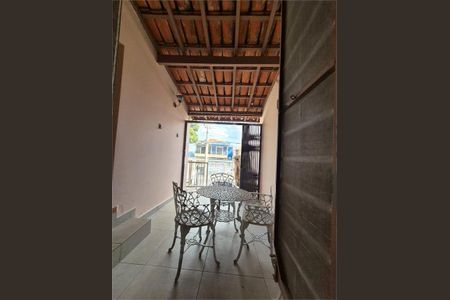 Casa à venda com 5 quartos, 137m² em Parque Sao Domingos, São Paulo