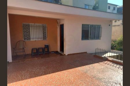 Casa à venda com 3 quartos, 266m² em Vila Tiradentes, São Paulo