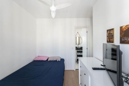 Suíte de apartamento para alugar com 2 quartos, 51m² em Santo Cristo, Rio de Janeiro