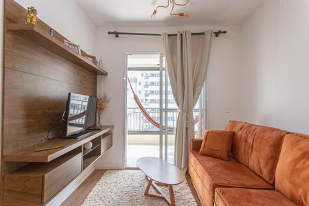 Sala de apartamento para alugar com 2 quartos, 53m² em Vila Nair, São Paulo