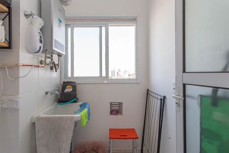 Apartamento para alugar com 53m², 2 quartos e 1 vagaÁrea de Serviço