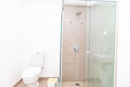 Studio para alugar com 24m², 1 quarto e sem vaga Studio para alugar com 24m², 1 quarto e sem vagaBanheiro