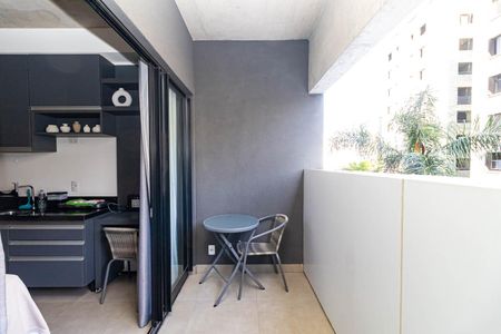Studio para alugar com 24m², 1 quarto e sem vaga Studio para alugar com 24m², 1 quarto e sem vagaVaranda