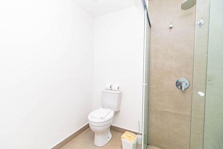 Studio para alugar com 24m², 1 quarto e sem vaga Studio para alugar com 24m², 1 quarto e sem vagaBanheiro