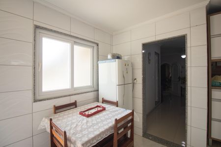 Casa para alugar com 350m², 5 quartos e 4 vagas Casa para alugar com 350m², 5 quartos e 4 vagasCozinha