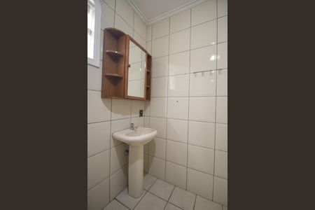 Casa para alugar com 350m², 5 quartos e 4 vagas Casa para alugar com 350m², 5 quartos e 4 vagasBanheiro