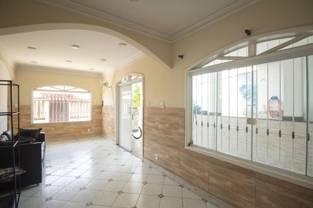 Sala de casa para alugar com 5 quartos, 350m² em Alcantara, São Gonçalo