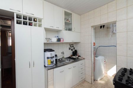 Apartamento à venda com 68m², 2 quartos e 1 vagaCozinha