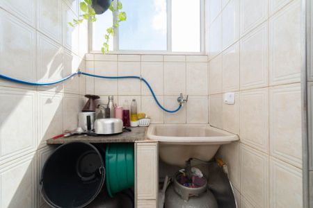 Apartamento à venda com 68m², 2 quartos e 1 vagaÁrea de Serviço