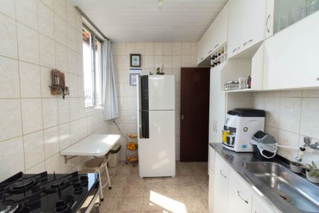 Apartamento à venda com 68m², 2 quartos e 1 vagaCozinha