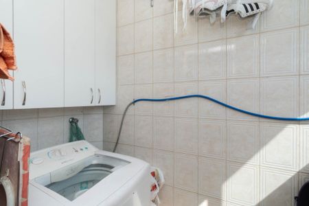 Apartamento à venda com 68m², 2 quartos e 1 vagaÁrea de Serviço