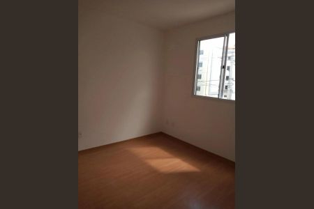 Quarto 2 de apartamento para alugar com 2 quartos, 47m² em Jardim das Margaridas, Salvador