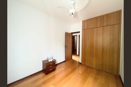 Apartamento à venda com 160m², 4 quartos e 4 vagasQuarto 1