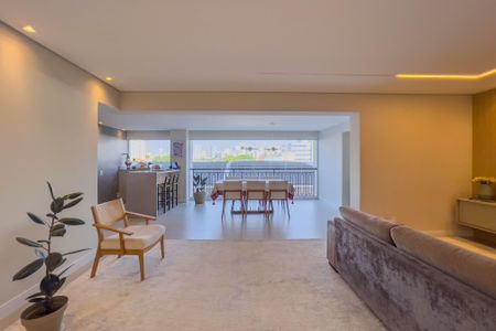 Apartamento à venda com 140m², 3 quartos e 2 vagasSala