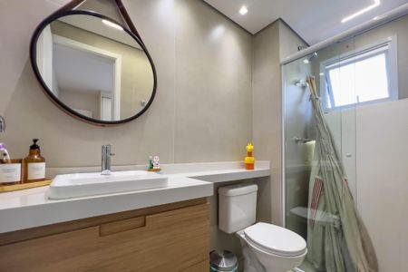 Apartamento à venda com 140m², 3 quartos e 2 vagasBanheiro do quarto 3