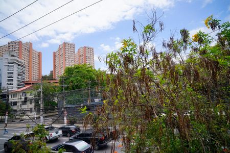 Apartamento para alugar com 108m², 3 quartos e 1 vaga Apartamento para alugar com 108m², 3 quartos e 1 vagaVista do Quarto 2