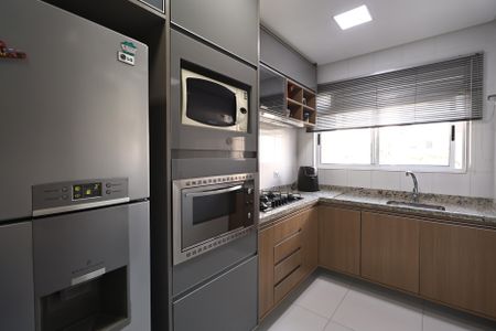 Apartamento para alugar com 93m², 3 quartos e 2 vagas Apartamento para alugar com 93m², 3 quartos e 2 vagasCozinha