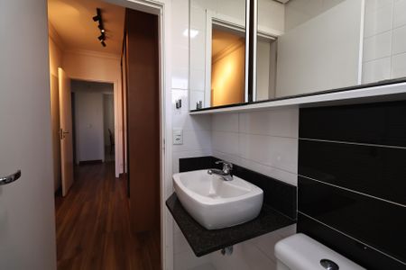 Apartamento para alugar com 93m², 3 quartos e 2 vagas Apartamento para alugar com 93m², 3 quartos e 2 vagasBanheiro da Suíte