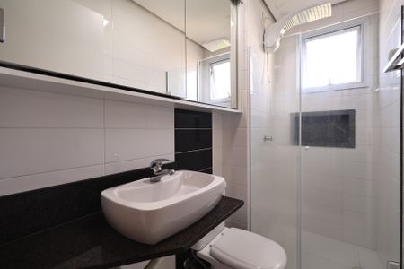 Apartamento para alugar com 93m², 3 quartos e 2 vagas Apartamento para alugar com 93m², 3 quartos e 2 vagasBanheiro da Suíte