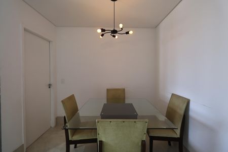 Apartamento para alugar com 93m², 3 quartos e 2 vagas Apartamento para alugar com 93m², 3 quartos e 2 vagasSala
