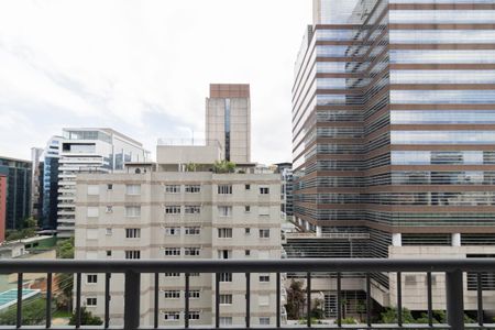 Varanda de kitnet/studio para alugar com 1 quarto, 24m² em Vila Olímpia, São Paulo