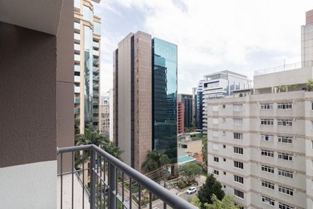 Varanda de kitnet/studio para alugar com 1 quarto, 24m² em Vila Olímpia, São Paulo